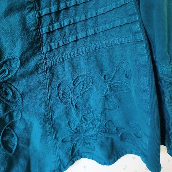 Soft Surroundings Tunic Blouse Size 1X Green Embroidered Floral Button up Boho - Picture 9 of 16
